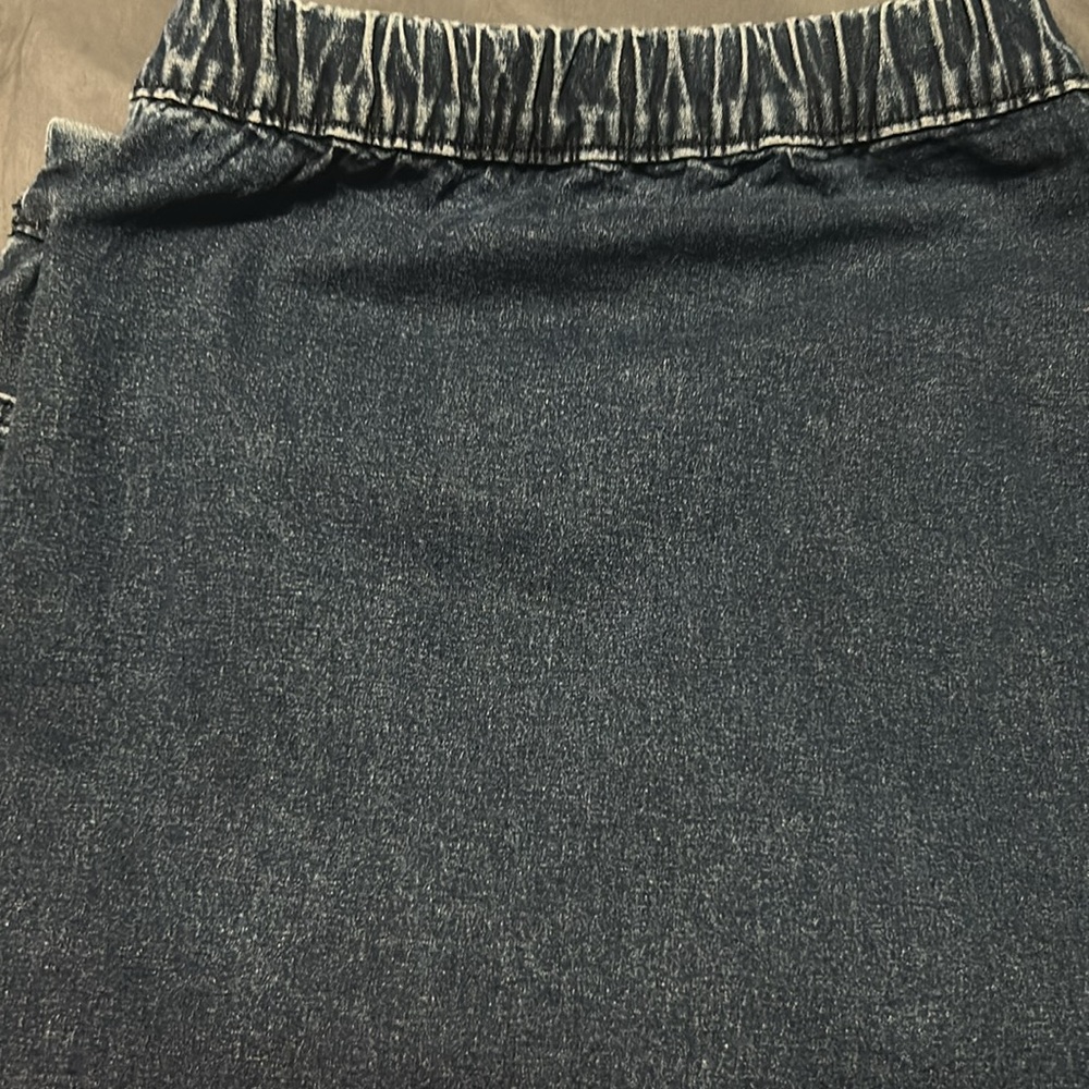 Jeans - Picture 3 of 5